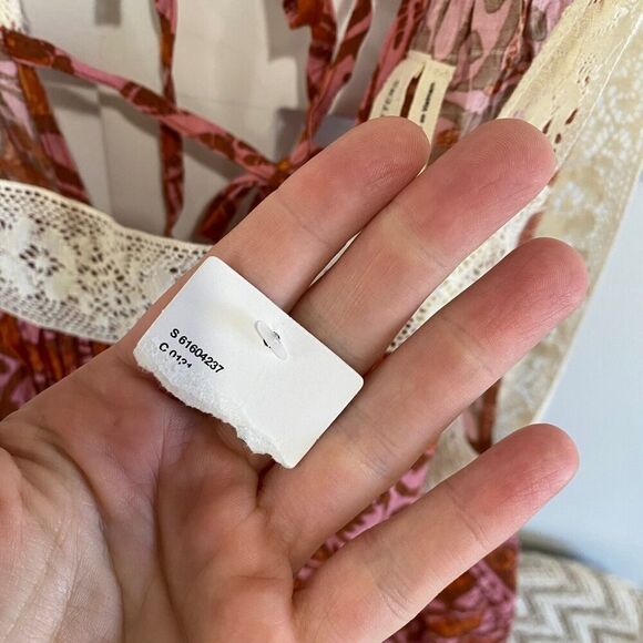 Urban Outfitters “Brunching” Lace Trim Brown Romper Women's Size Large - Picture 12 of 12